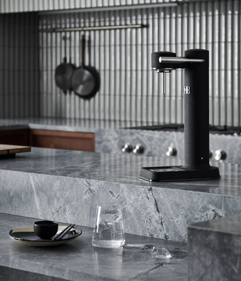 マットブラック